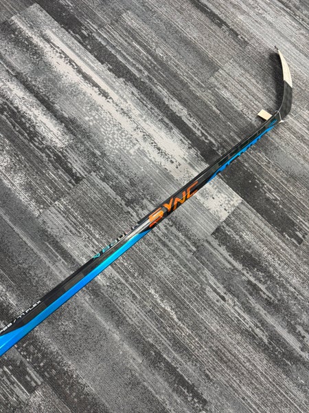 Senior Bauer Nexus Sync Hockey Stick Right Handed (Used)