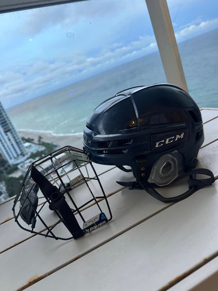 Small CCM Super Tacks X Helmet (Used)