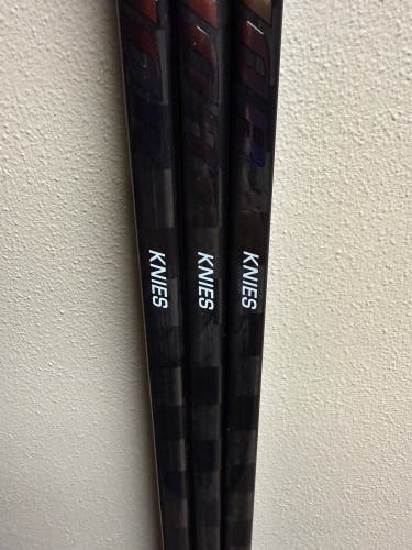 Matthew Knies Senior Warrior Covert QR6 pro Left Hand Hockey Stick P92 80 Flex Pro Stock (New)