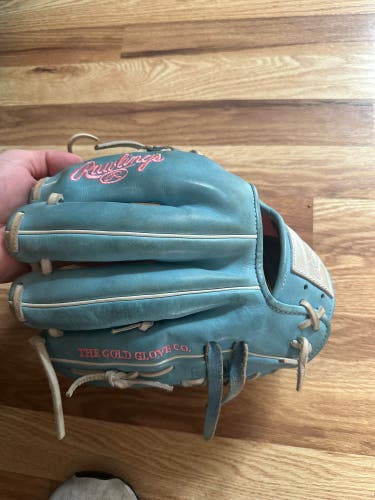 2020 Rawlings Heart of the Hide RH Infield Baseball Glove 11.5" (Used)