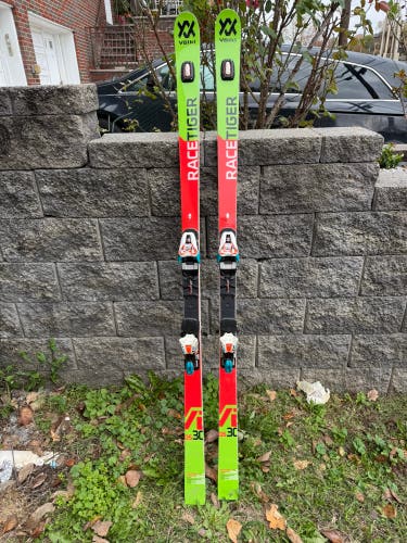 Volkl Racetiger GS 188 cm Racing Skis With Bindings Max Din 12 (Used)