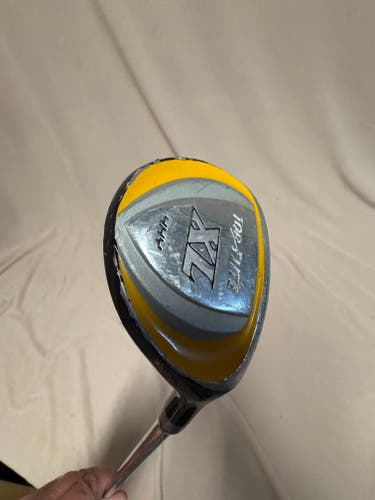 Men's Top Flite XL Right Handed Hybrid Regular Flex 4H (Used)