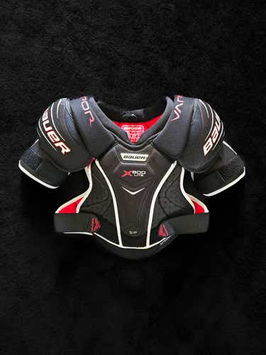 Small Senior Bauer Vapor X800 Lite Shoulder Pads (Used, Excellent Condition)