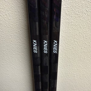 Matthew Knies Senior Warrior Covert QR6 pro 3-PACK Left Hand Hockey Stick P92 85 Flex Pro Stock(New)