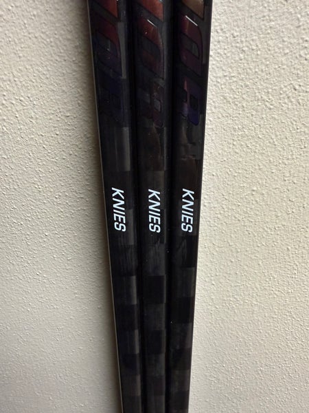 Matthew Knies Senior Warrior Covert QR6 pro 3-PACK Left Hand Hockey Stick P92 85 Flex Pro Stock(New)