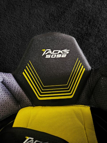 Senior Small CCM Tacks 5092 Hockey Pants (Used, Great Condition)