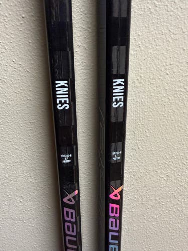 Matthew Knies Senior Bauer Proto2 2-PACK Left Hand Hockey Stick P92 87 Flex Pro Stock (New)