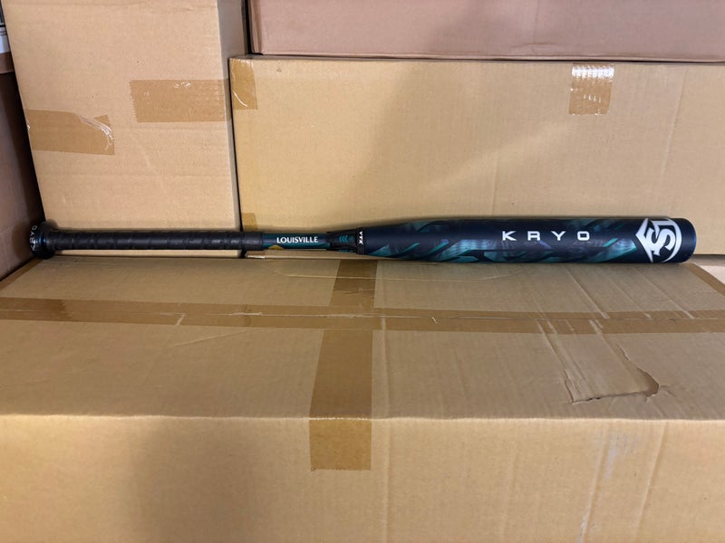 Used 2025 Louisville Slugger Kryo Fastpitch Softball Bat - 32 Inch/22oz.