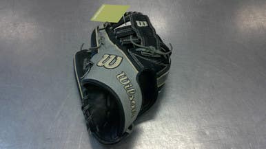 Used Wilson A2000 BB/SB Glove LH Throw Black 12 3/4" 11339-S000196025