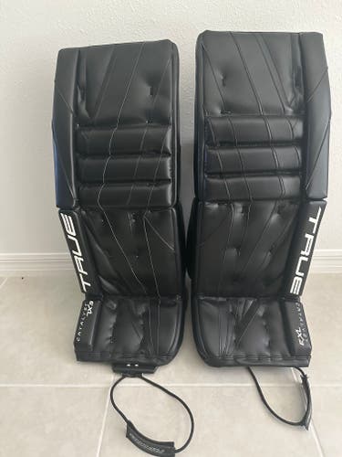 32" True 7X3 Regular Goalie Full Set (Used)