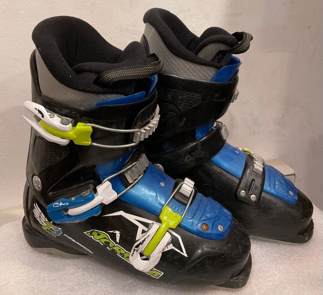 Mondo 25 & 25.5 Kid's Nordica Firearrow Team 3 Ski Boots (Used)(SY2370)