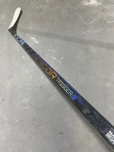 Used CCM Trigger 9 Pro Stock Hockey Stick Grip 80 Flex P90 Right 5250