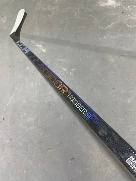 Used CCM Trigger 9 Pro Stock Hockey Stick Grip 80 Flex P90 Right 5250