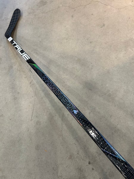 P90TM 85 Flex Senior True Project X Smoke Right Handed Hockey Stick Pro Stock NHL (New)