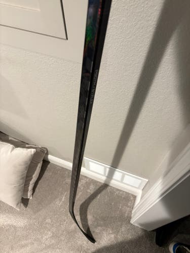 Senior Bauer Proto-R Right Handed Hockey Stick P90TM 87 Flex (New)