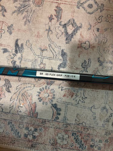 Senior CCM Vizion Left Hand Hockey Stick P28+1/4 65 Flex (New)
