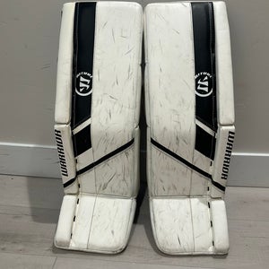 28" Warrior Ritual G5 Goalie Leg Pads (Used)