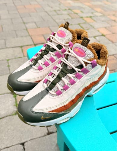 Mens Nike Air Max 95 N7 Sneakers - Cargo Khaki Green DX5935-300 US Size 7 (2023)