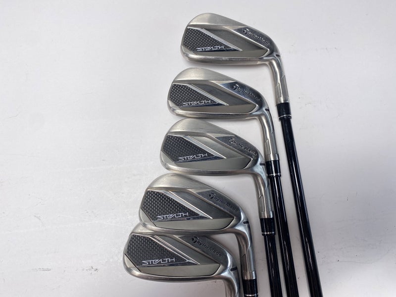 TaylorMade Stealth Iron Set 6-PW Fujikura Ventus Red 6R Regular RH +1''
