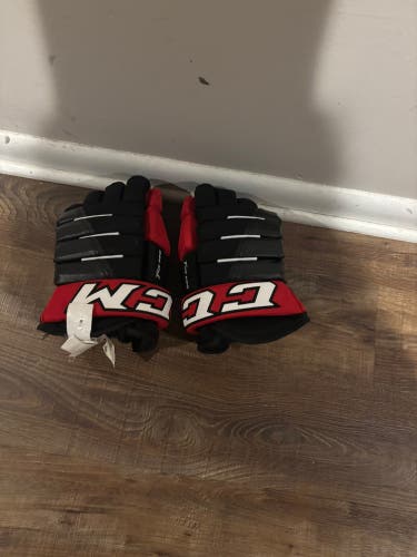 CCM Tacks XF Pro Gloves 13" (Used)