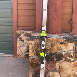 Fischer RC4 Race 213 cm Racing Skis With Bindings (New)