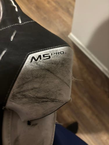 2024 Bauer M5 Pro Regular (Used)