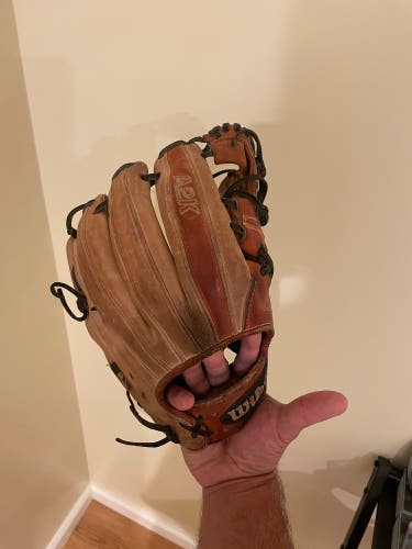 2023 Wilson A2K RH Infield Baseball Glove 11.75" (Used)