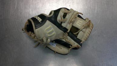 Used Wilson 2024 A2000 BB/SB Glove RH Throw Black And Natural 11 1/2" 11339-S000195984