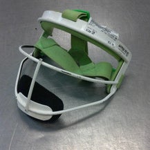 Used RIP-IT DEF PRO FIELDERS MASK BB/SB Fielders Mask White SM 11339-S000195997