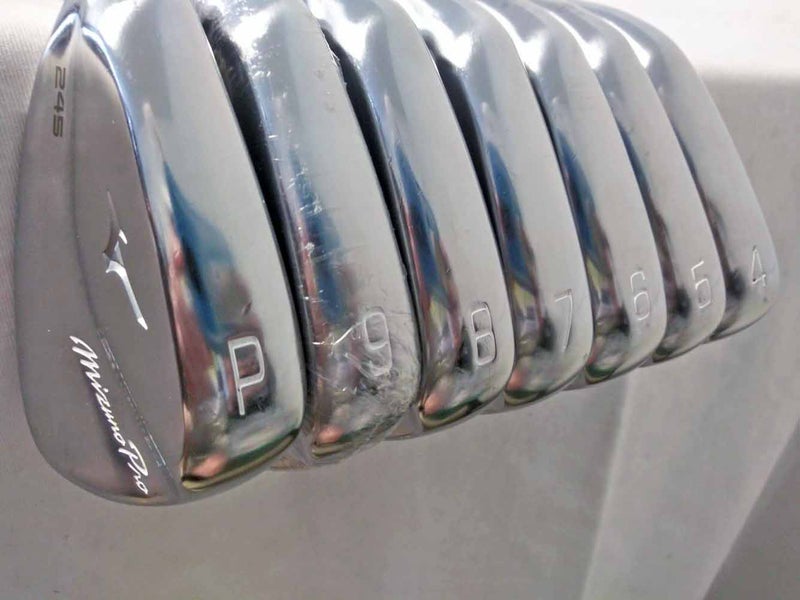 Mizuno Pro 245 Forged Iron Set 4-PW (Dynamic Gold Mid 115 Stiff, LEFT) 2024