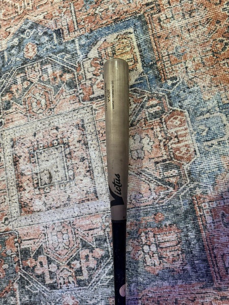 Victus Bat (-3) 30 oz 33" (Used)