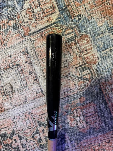 Victus Bat (-3) 30 oz 33" (Used)