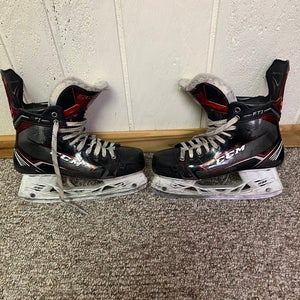 2017 CCM JetSpeed FT1 Hockey Skates Regular Width 7.5 (Used)