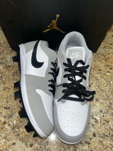 Men’s Jordan 1 Low Baseball Cleats Size 11.5 New In Box
