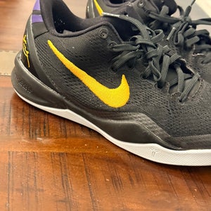 Kid's 4Y (Big Kids / Youth) Nike Kobe 8 Shoes (Used)