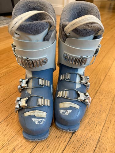 Kid's Nordica Speed Machine J3 Ski Boot (Used)