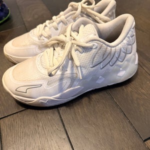 Men's Size M 6.0 (W 7.0) Puma Shoes (Used)