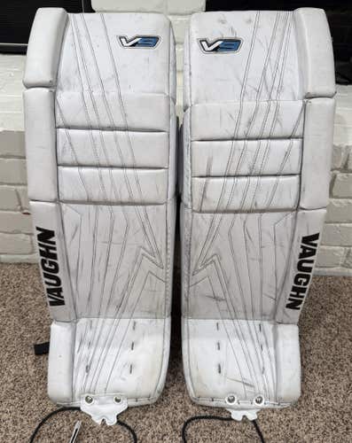 Vaughn Velocity V9 Goalie Leg Pads Intermediate 31+2