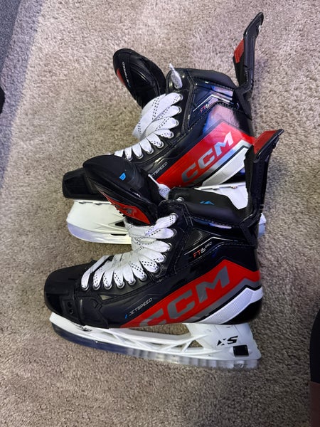 2023 CCM JetSpeed FT6 Pro Hockey Skates Wide Width Pro Stock 10.5 (Used)