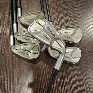LADIES RIGHT HAND CLEVELAND LAUNCHER UHX GOLF IRON SET 5-PW MIYAZAKI 45-L FLEX