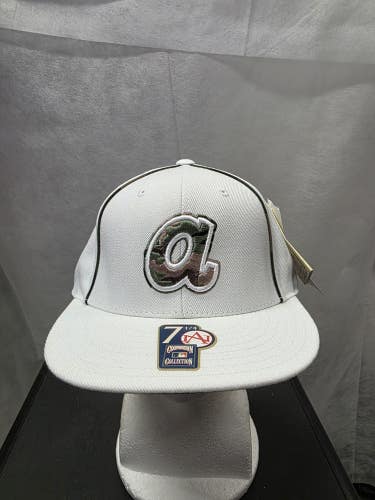 NWT Atlanta Braves American Needle White Camo Fitted Hat 7 1/4 MLB