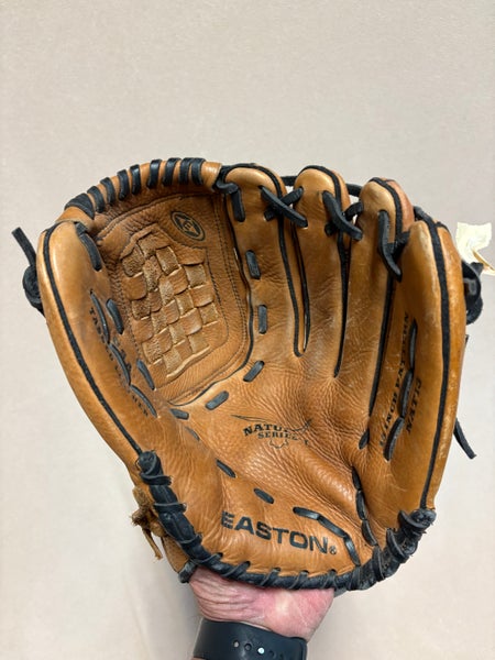 RH Easton Natural Series Baseball Glove 13" (Used)