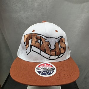 NWT Texas Longhorns Zephyr G-Wave Snapback Hat NCAA