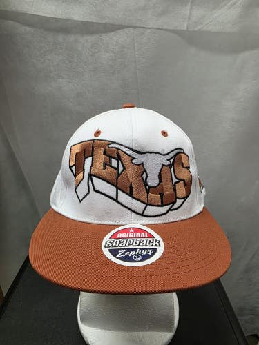 NWT Texas Longhorns Zephyr G-Wave Snapback Hat NCAA