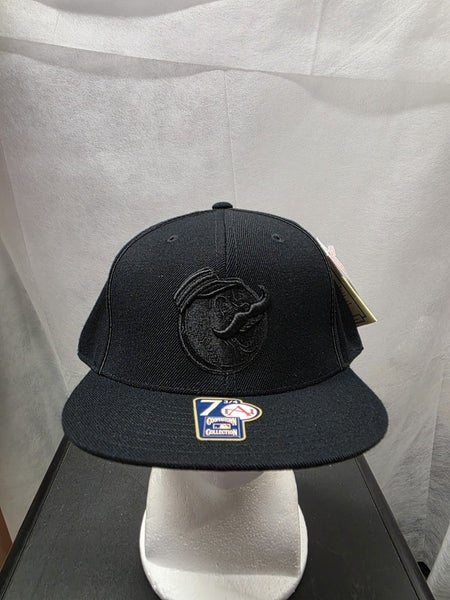 NWT Cincinnati Reds American Needle Blackout Fitted Hat 7 3/4 MLB