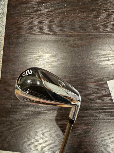 RIGHT HAND TAYLORMADE STEALTH #2 DHY DRIVING IRON GRAPHITE UST RECOIL STIFF