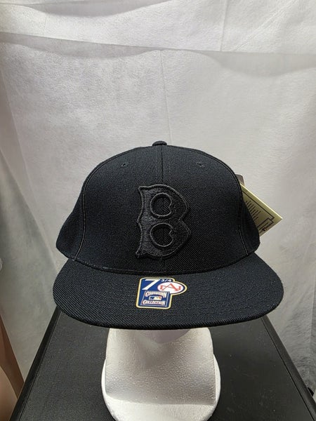 NWT Boston Red Sox American Needle Blackout Fitted Hat 7 3/4 MLB
