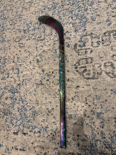 Intermediate Bauer Mystery Mini Right Handed Hockey Stick 30 Flex (Used)