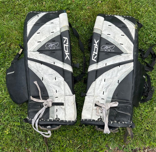 Reebok 7k Goalie Leg pads Jr 31”