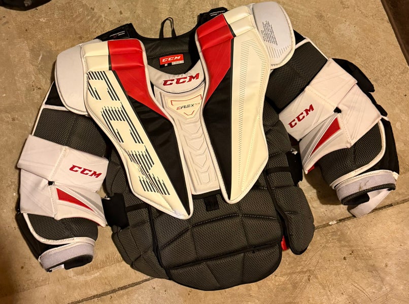 Large CCM Eflex 5.9 Goalie Chest Protector (Used)